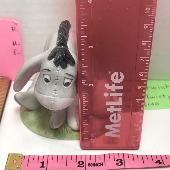 BNWT Vintage EEYORE bisque figurine classic Winnie the Pooh, - Picture 8 of 10